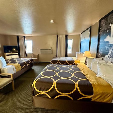 Fairbridge Inn & Suites Moscow - Pullman Esterno foto