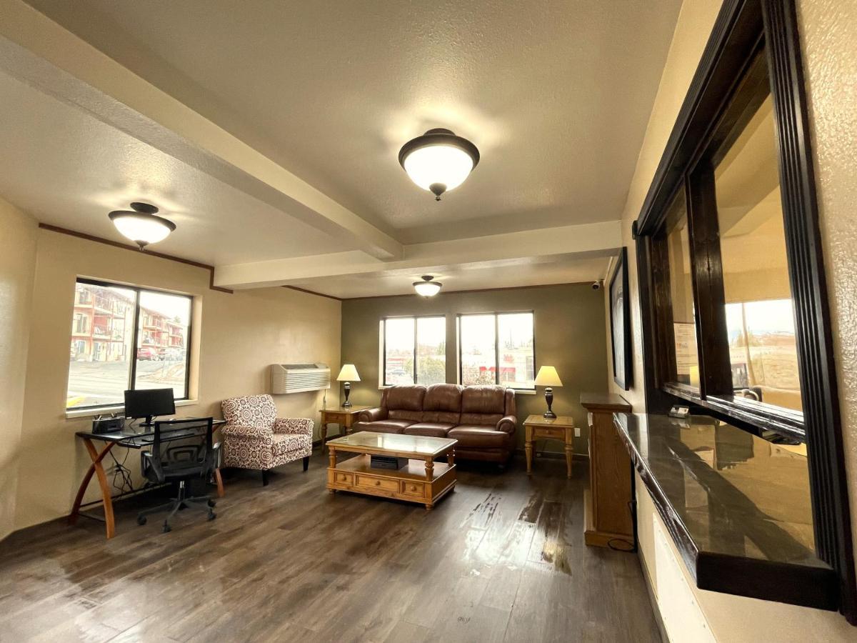 Fairbridge Inn & Suites Moscow - Pullman Esterno foto