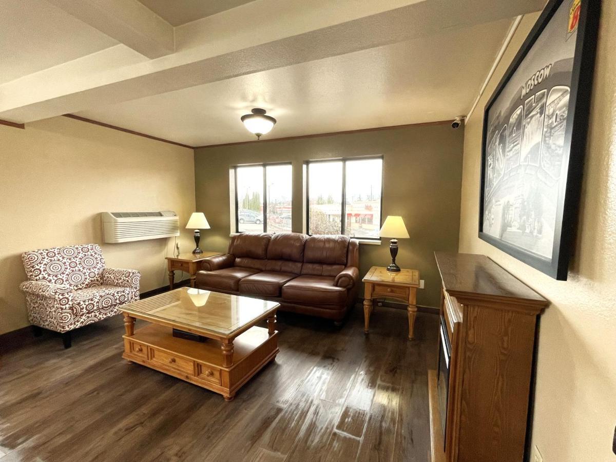Fairbridge Inn & Suites Moscow - Pullman Esterno foto