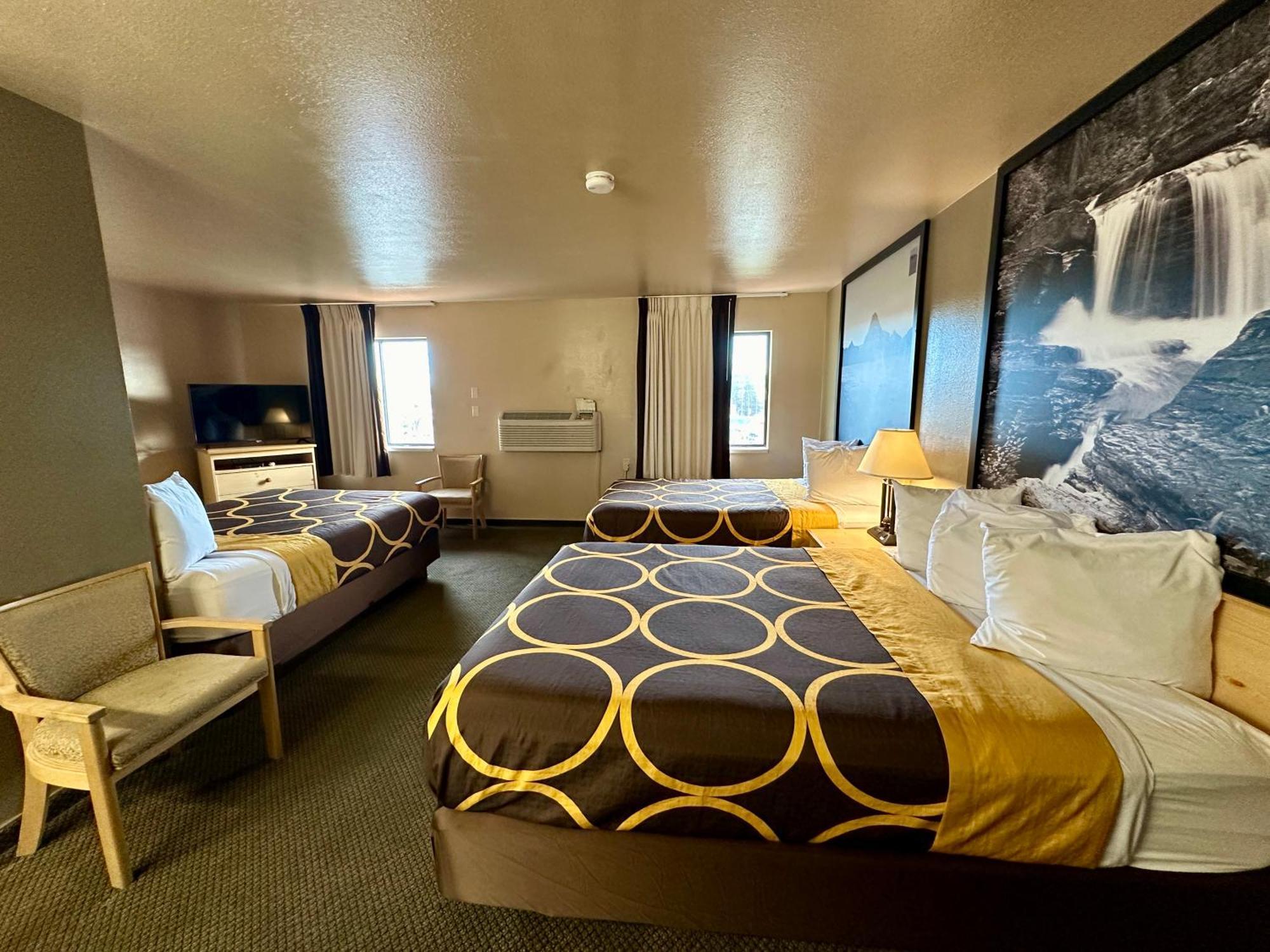 Fairbridge Inn & Suites Moscow - Pullman Esterno foto