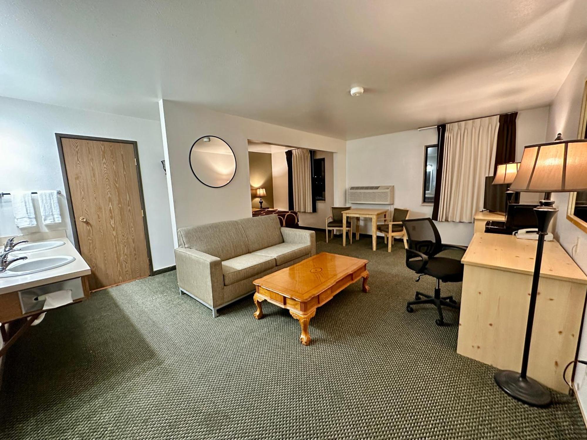 Fairbridge Inn & Suites Moscow - Pullman Esterno foto